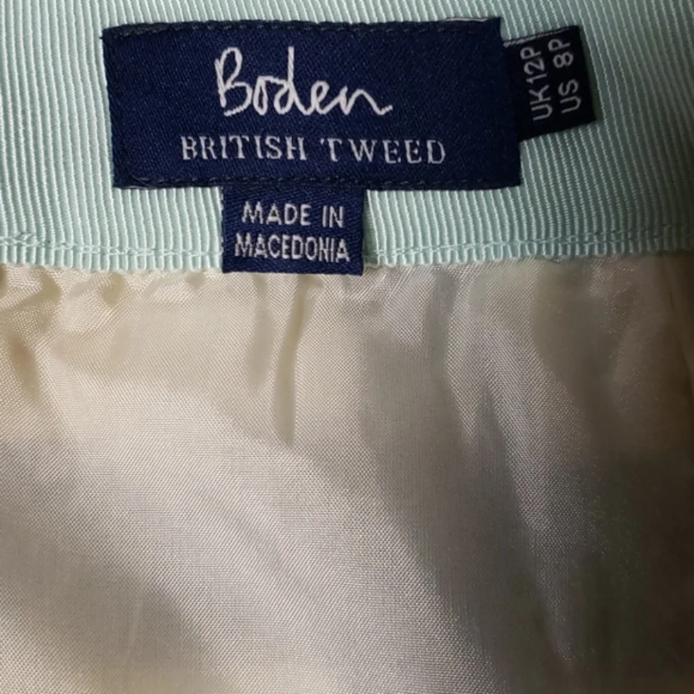 👗BODEN PLAID WOOL SKIRT👗 - Picture 2 of 8